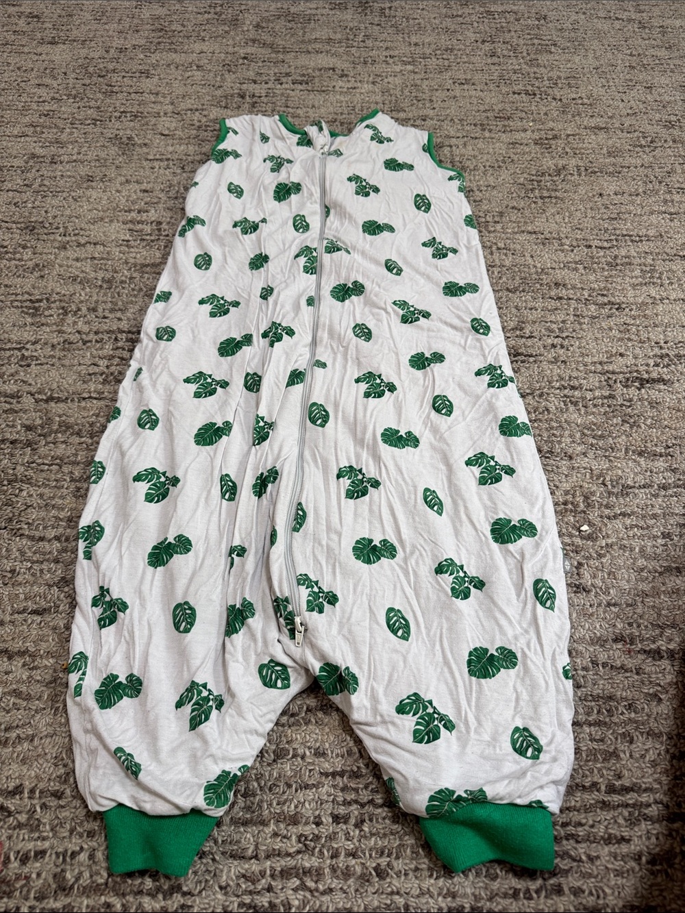 Kyte BABY White Sleep Sack with Green Leaf Print